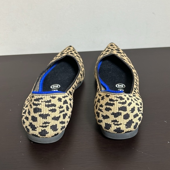 ROTHYS The Point Leopard Desert Cat Shoe Retired Animal Print Slip On Flat Sz 6 - Picture 4 of 12